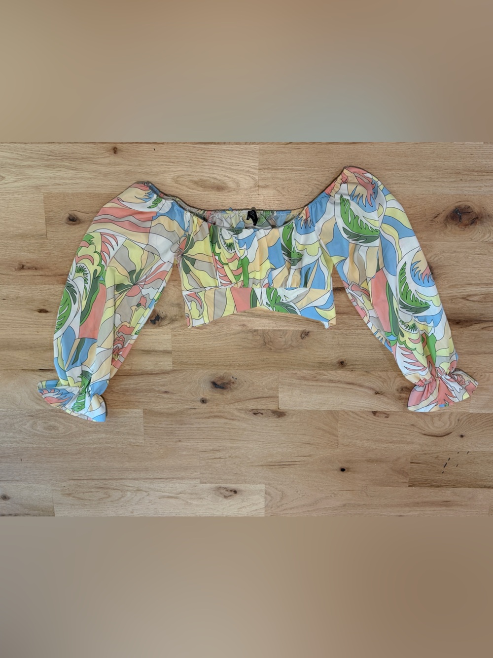 Off-Shoulder Cropped Blouse in Pastel Multi